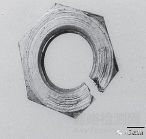 尾翼安装螺母失效分析案例